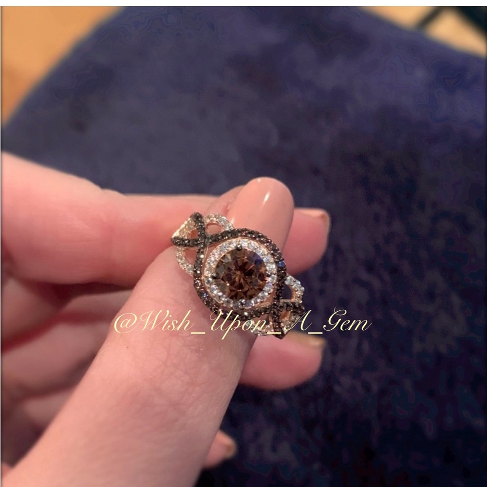 Champagne Diamonds Ring - Picture 12 of 14